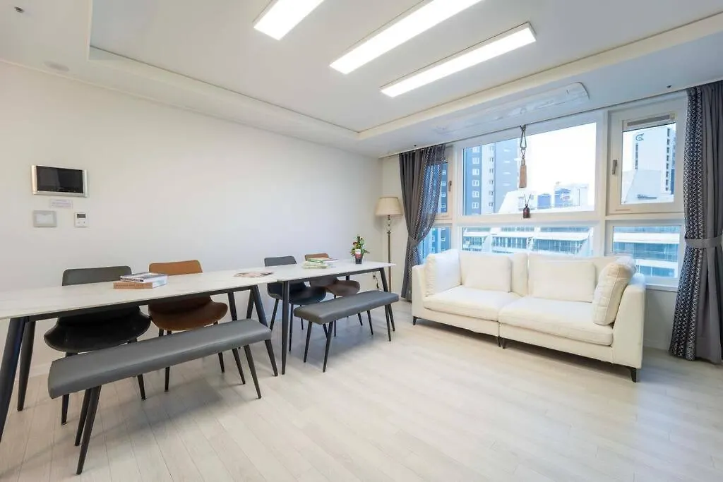 Haeundae Chocho Stay 2 Busan